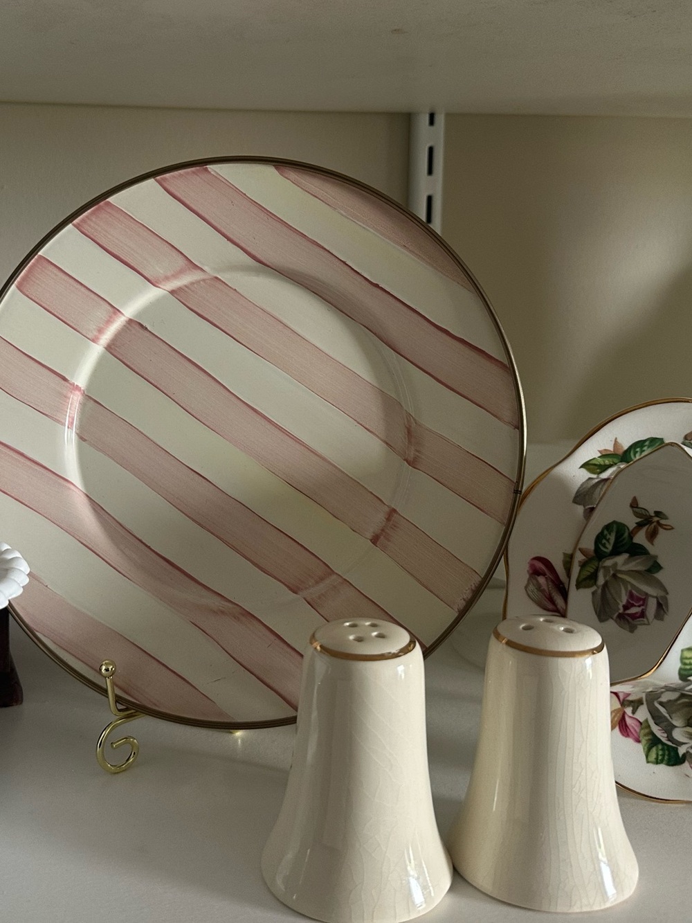 MacKenzie-Childs Bathing Hut Salad Plate 8” Pink Stripe Gold Trim Retired